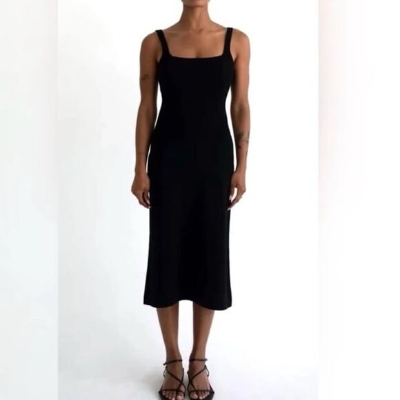 NWT Rumored Square Neck Fitted Ribbed Parisian Midi Dress Black - Picture 1 of 5